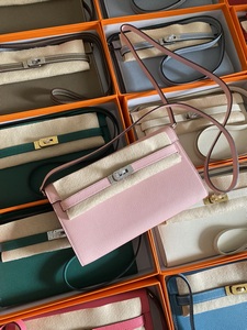 Hermes Handbags 260